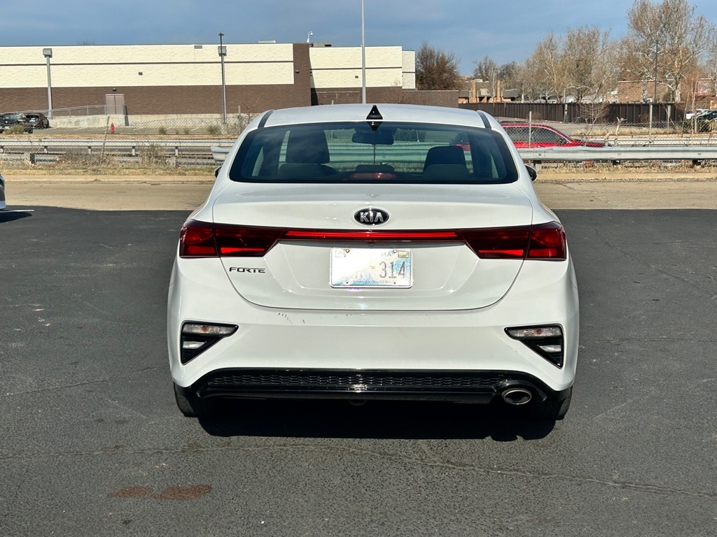 Kia Forte FE 2021