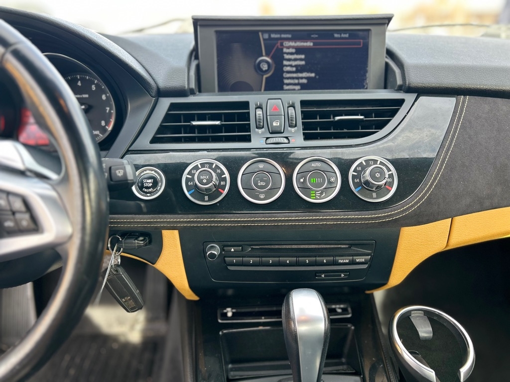 BMW Z4 sDrive30i 2011