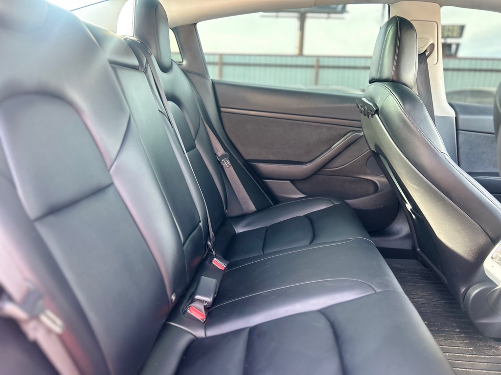 Tesla Model 3 Long Range 2021