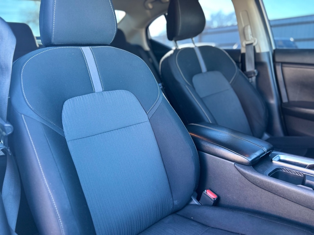 Nissan Sentra SV 2021