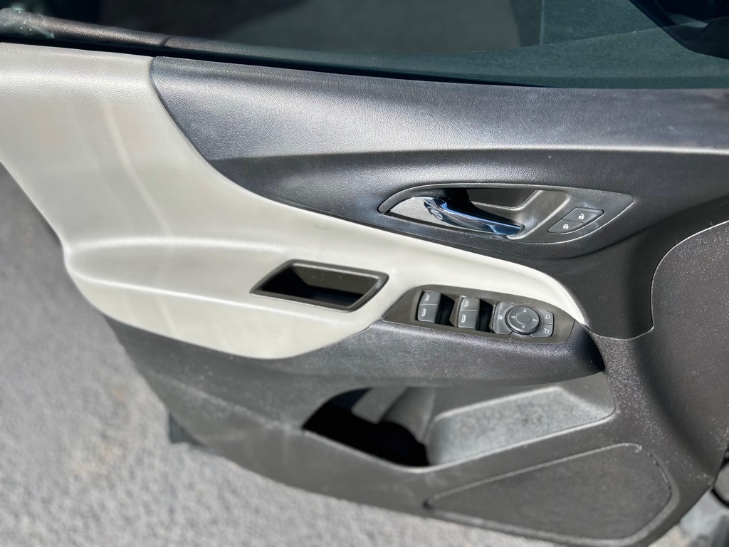 Chevrolet Equinox LS 2WD 2023