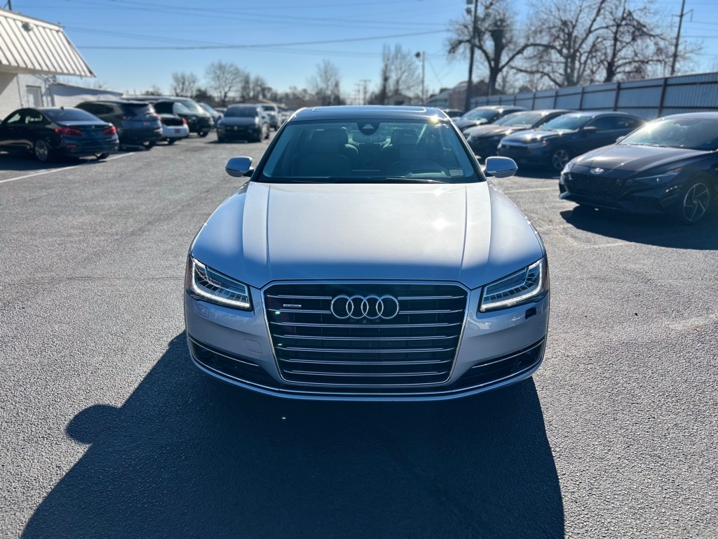 Audi A8 L 4.0T quattro 2015