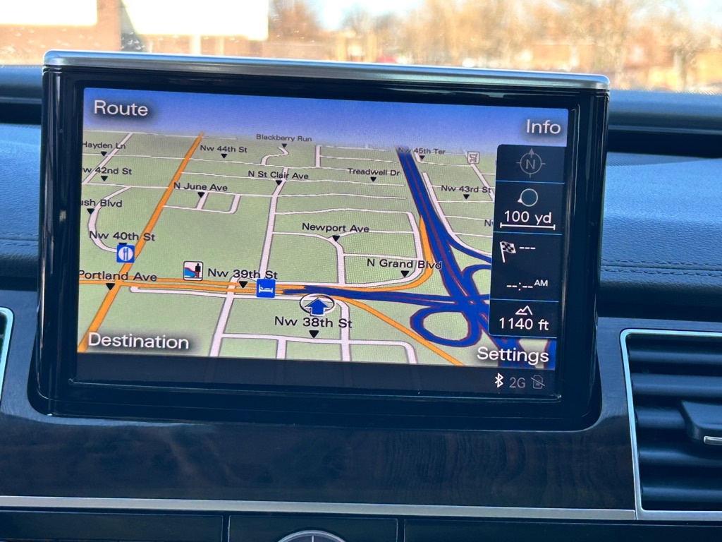 Audi A8 L 4.0T quattro 2015