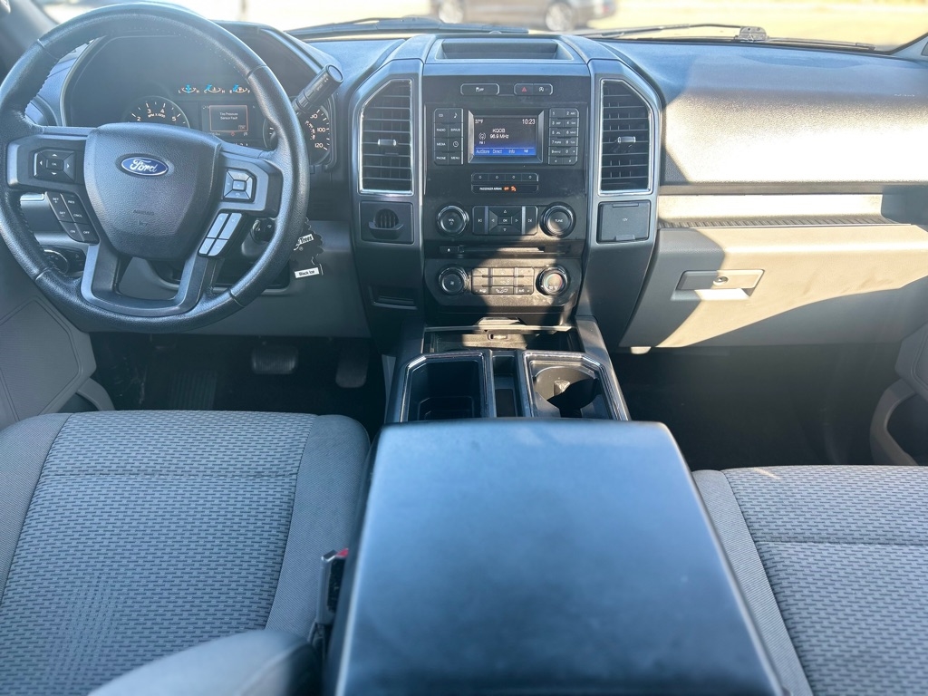 Ford F-150 XL SuperCrew 5.5-ft. Bed 2WD 2015