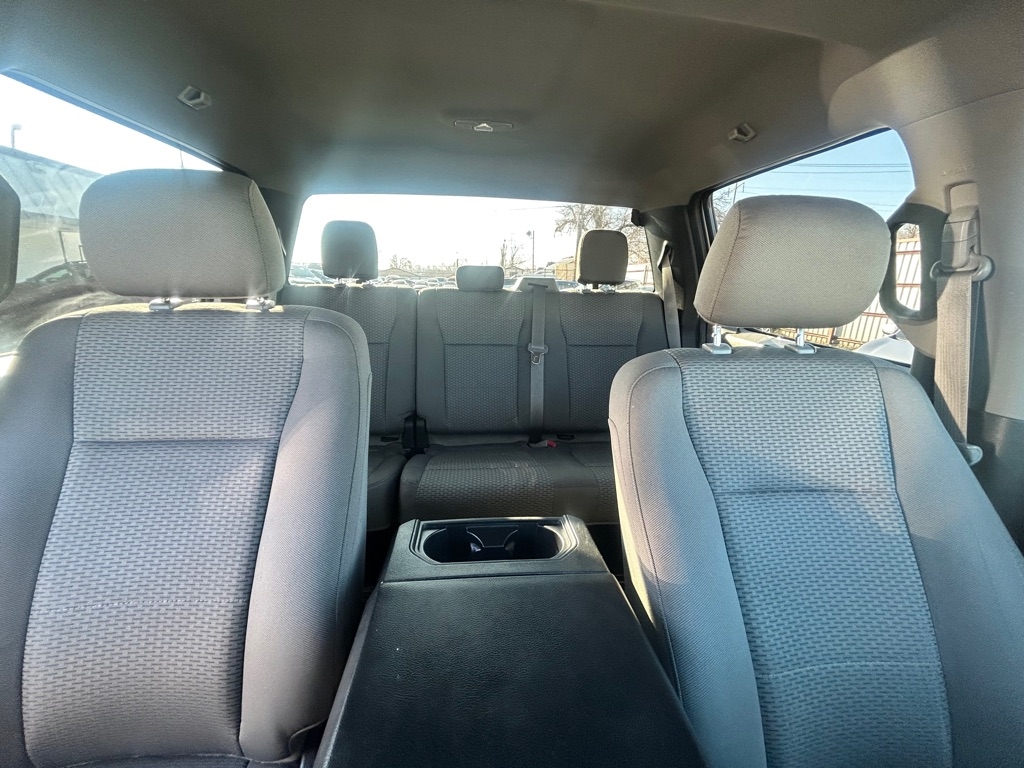 Ford F-150 XL SuperCrew 5.5-ft. Bed 2WD 2015