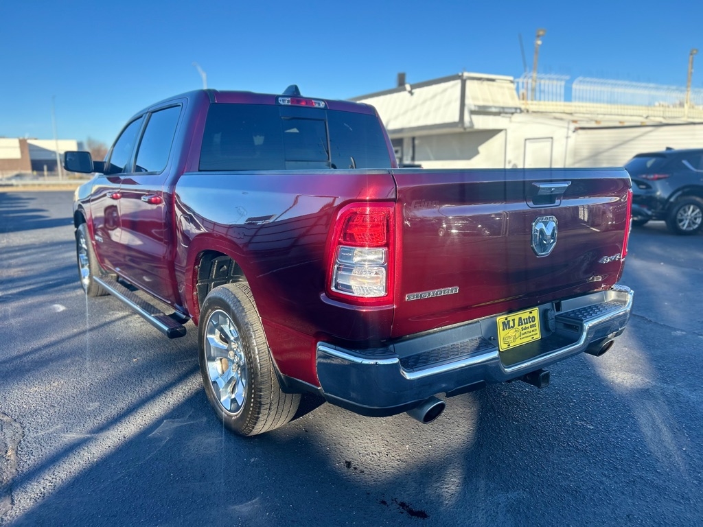 RAM 1500 Big Horn Crew Cab SWB 4WD 2020