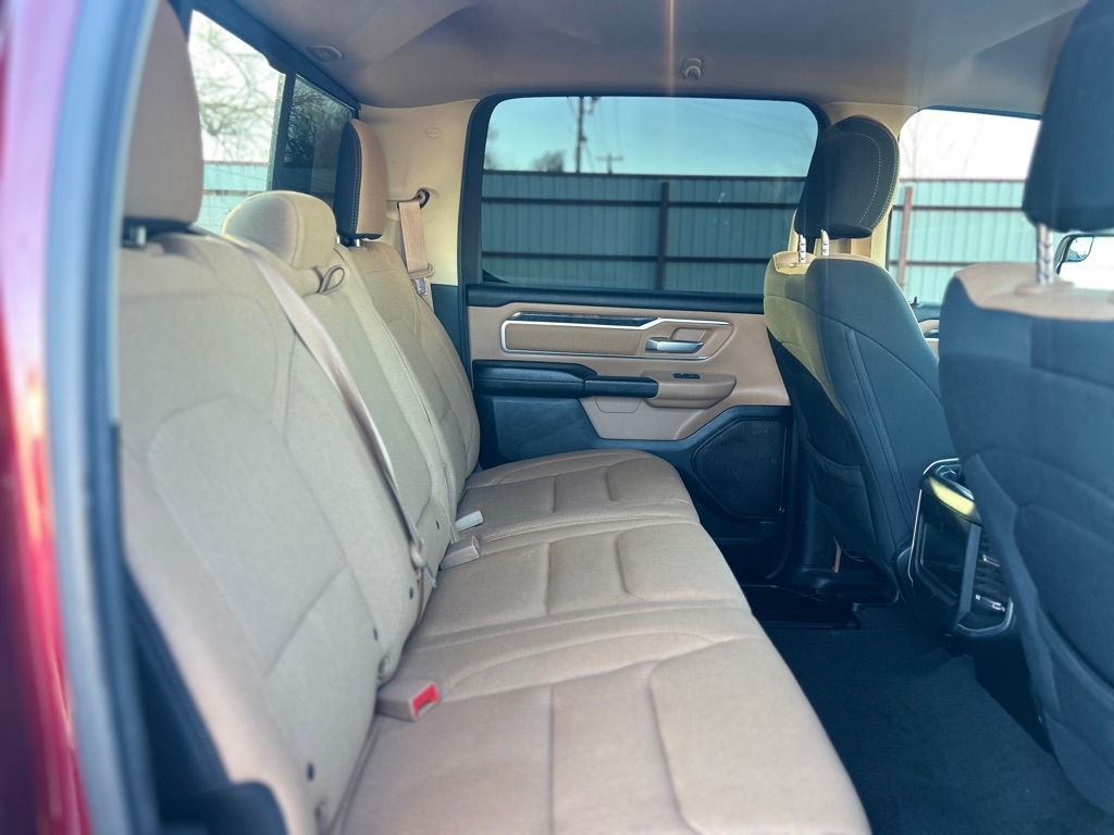 RAM 1500 Big Horn Crew Cab SWB 4WD 2020