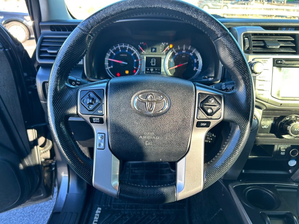 Toyota 4Runner SR5 2WD 2016