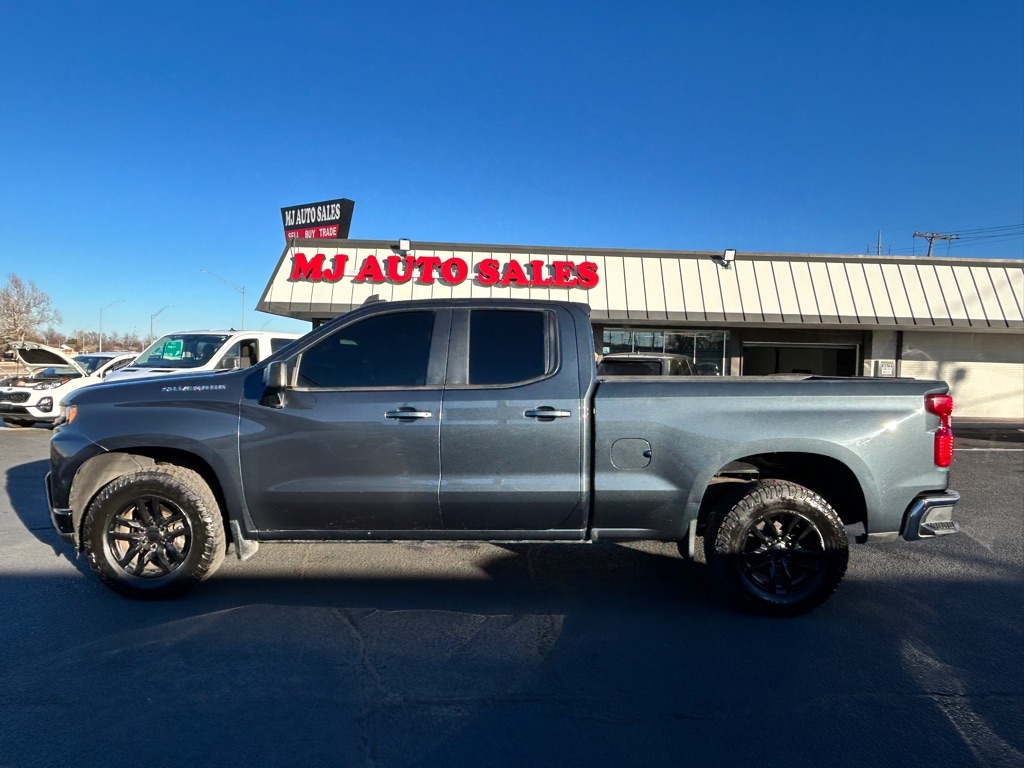 Chevrolet Silverado 1500 LT Double Cab 2WD 2020