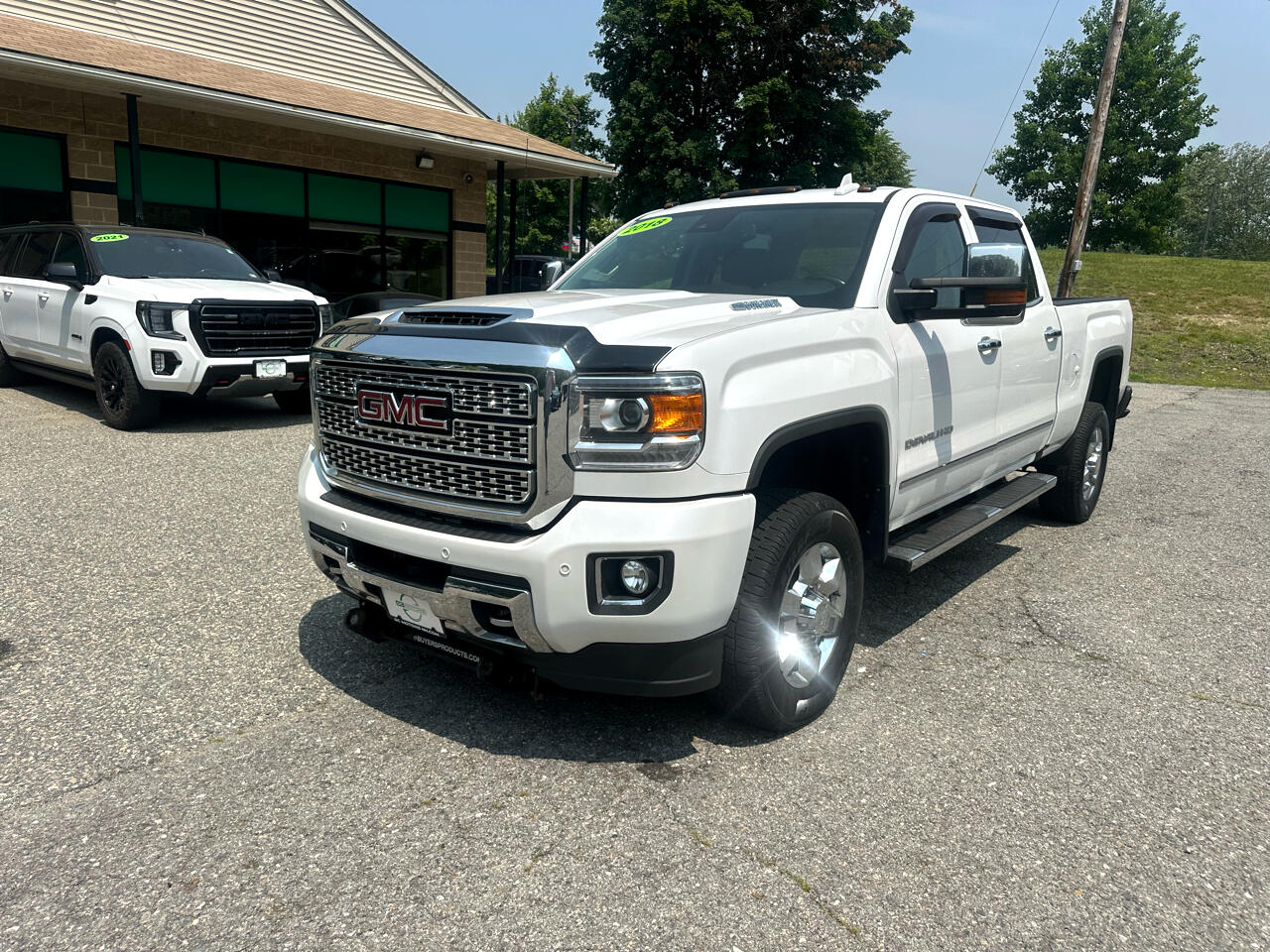 2018 Gmc Sierra Denali photo 2
