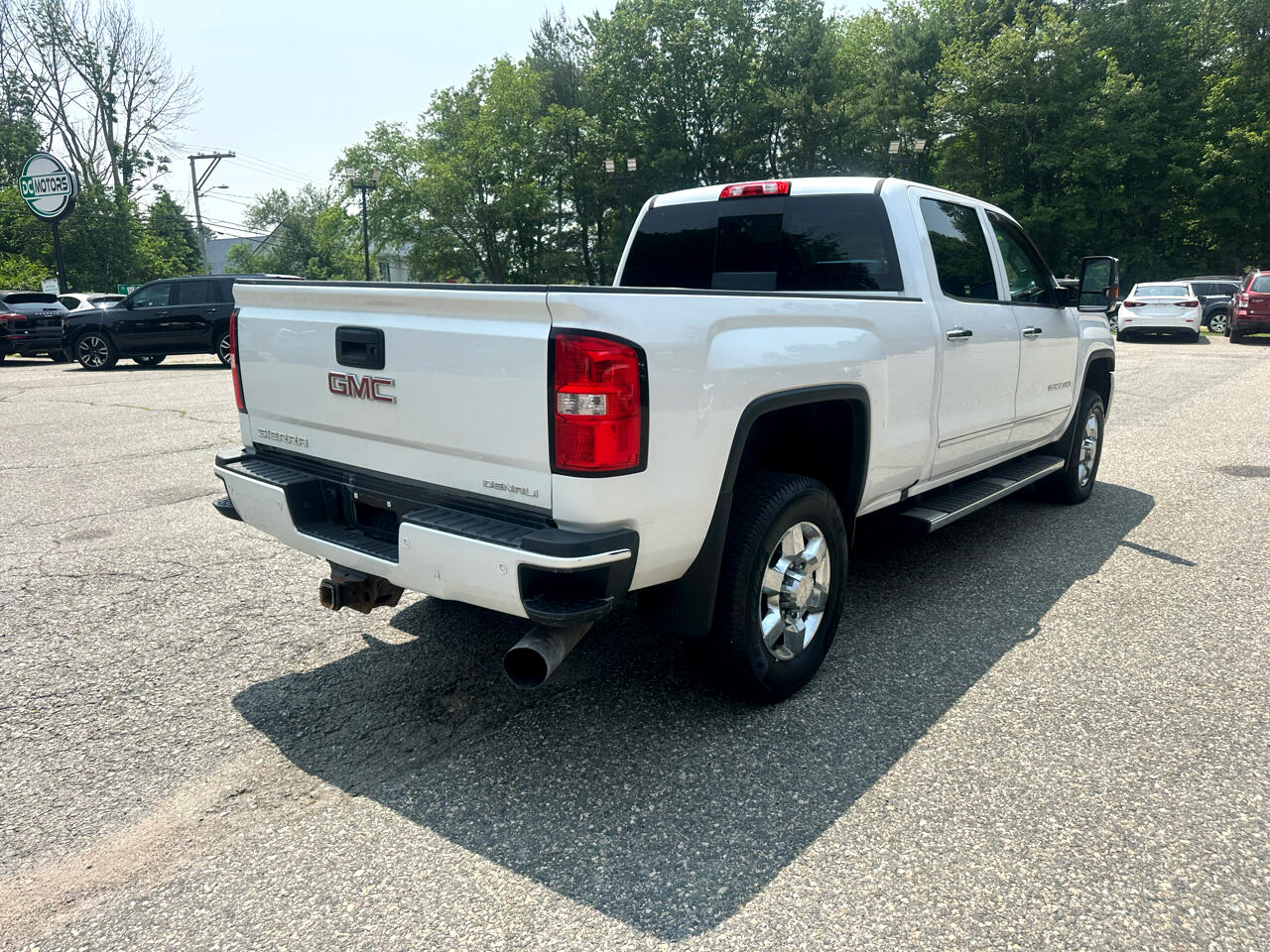 GMC Sierra 2500HD 4WD Crew Cab 153.7" Denali 2018 GMC Sierra 2500HD 4WD Crew Cab 153.7" Denali 2018