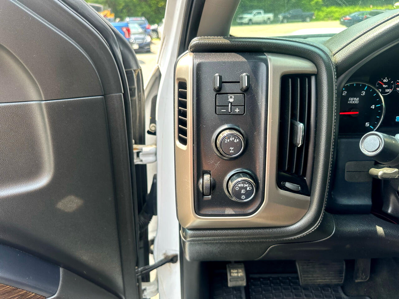 GMC Sierra 2500HD 4WD Crew Cab 153.7" Denali 2018 GMC Sierra 2500HD 4WD Crew Cab 153.7" Denali 2018