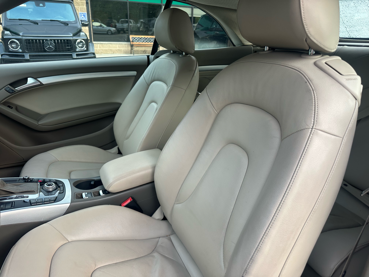 2011 Audi A5 Cabriolet Quattro 2.0T Premium Plus photo 4