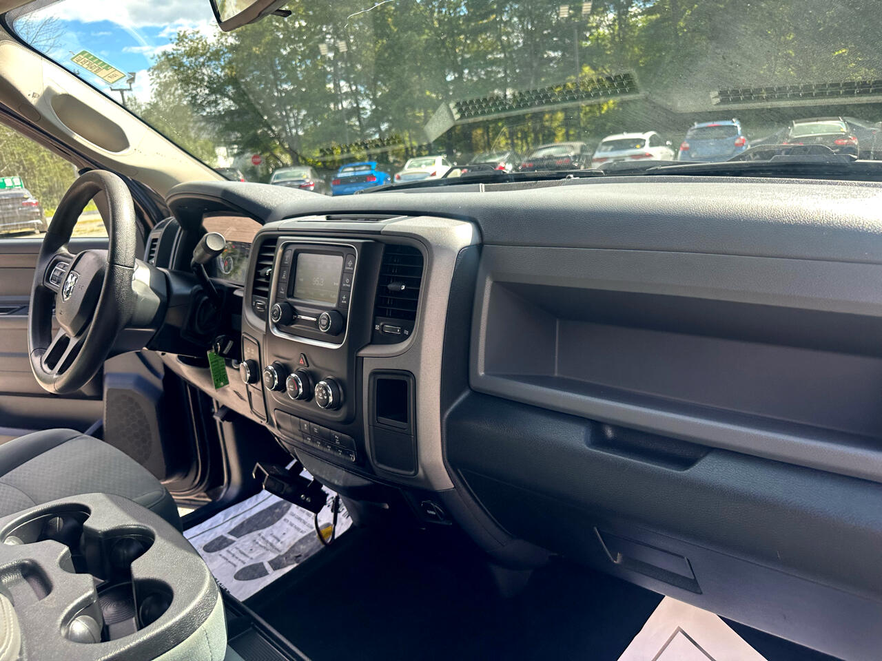RAM 2500 4WD Crew Cab 149" Tradesman 2016 RAM 2500 4WD Crew Cab 149" Tradesman 2016