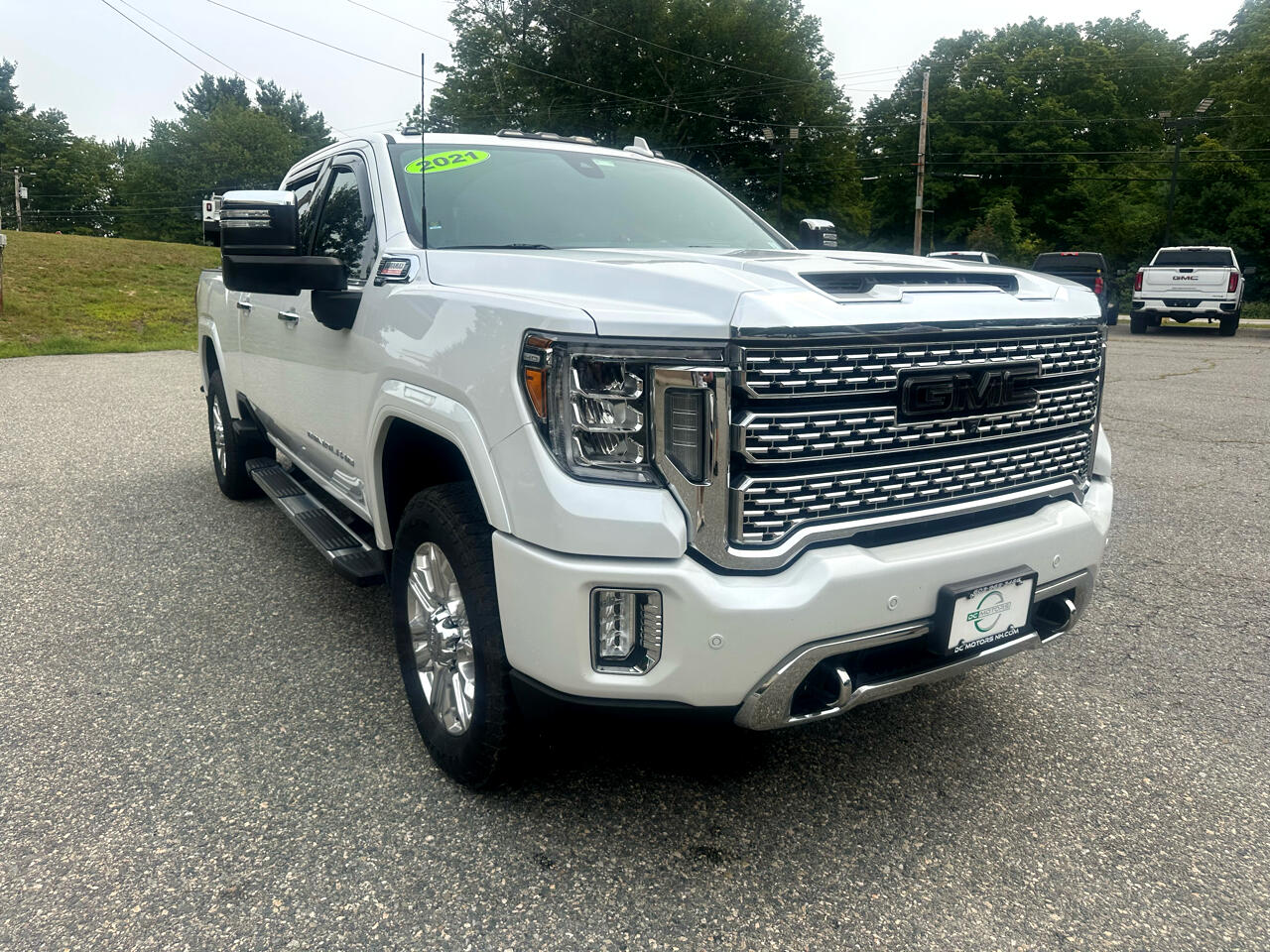 GMC Sierra 2500HD 4WD Crew Cab 159" Denali 2021 GMC Sierra 2500HD 4WD Crew Cab 159" Denali 2021