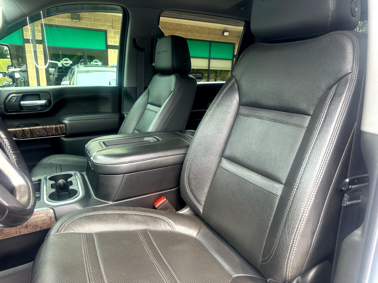 GMC Sierra 2500HD 4WD Crew Cab 159" Denali 2021 GMC Sierra 2500HD 4WD Crew Cab 159" Denali 2021