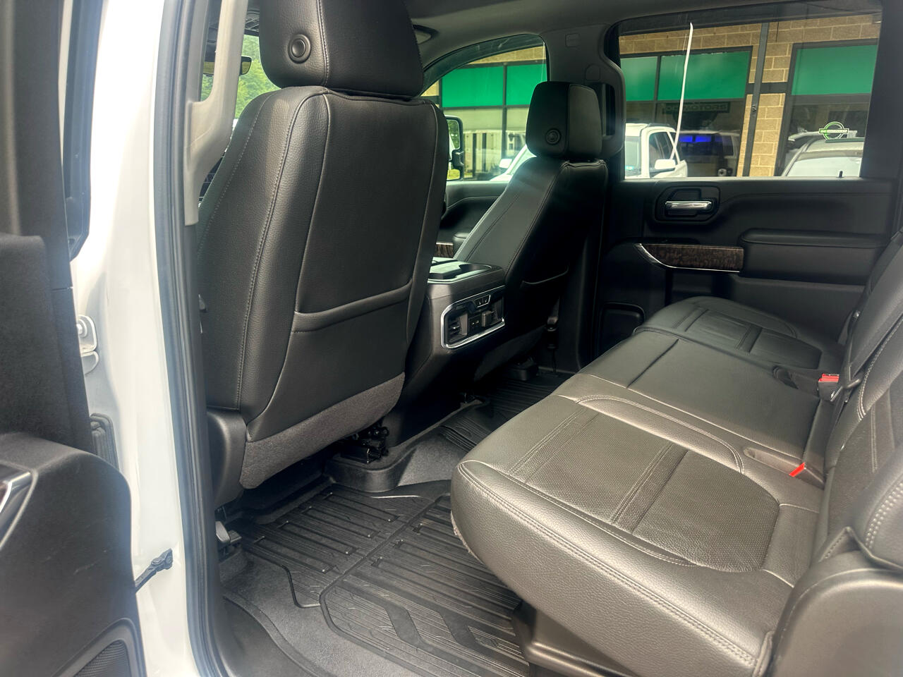 GMC Sierra 2500HD 4WD Crew Cab 159" Denali 2021 GMC Sierra 2500HD 4WD Crew Cab 159" Denali 2021