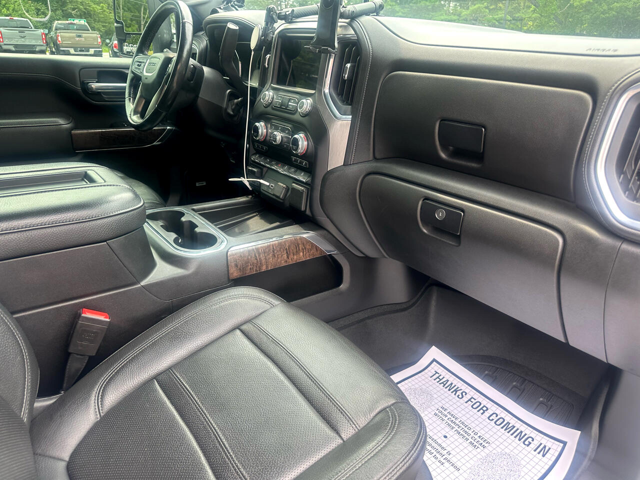 GMC Sierra 2500HD 4WD Crew Cab 159" Denali 2021 GMC Sierra 2500HD 4WD Crew Cab 159" Denali 2021