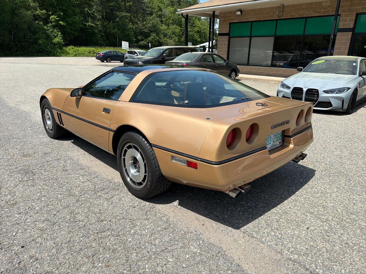 Chevrolet Corvette 2dr Hatchback Coupe 1985