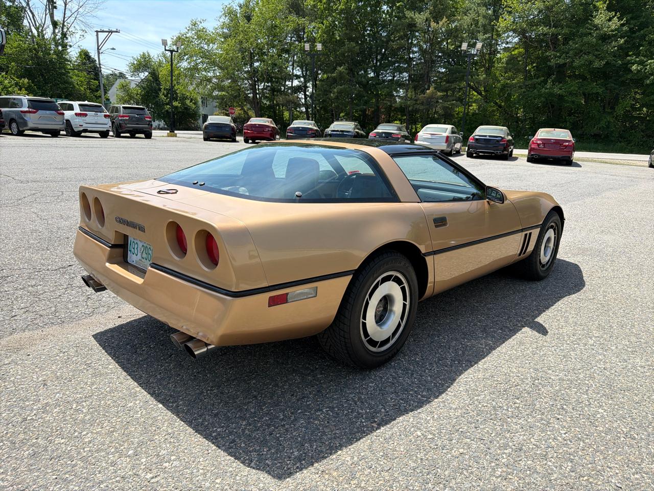 Chevrolet Corvette 2dr Hatchback Coupe 1985