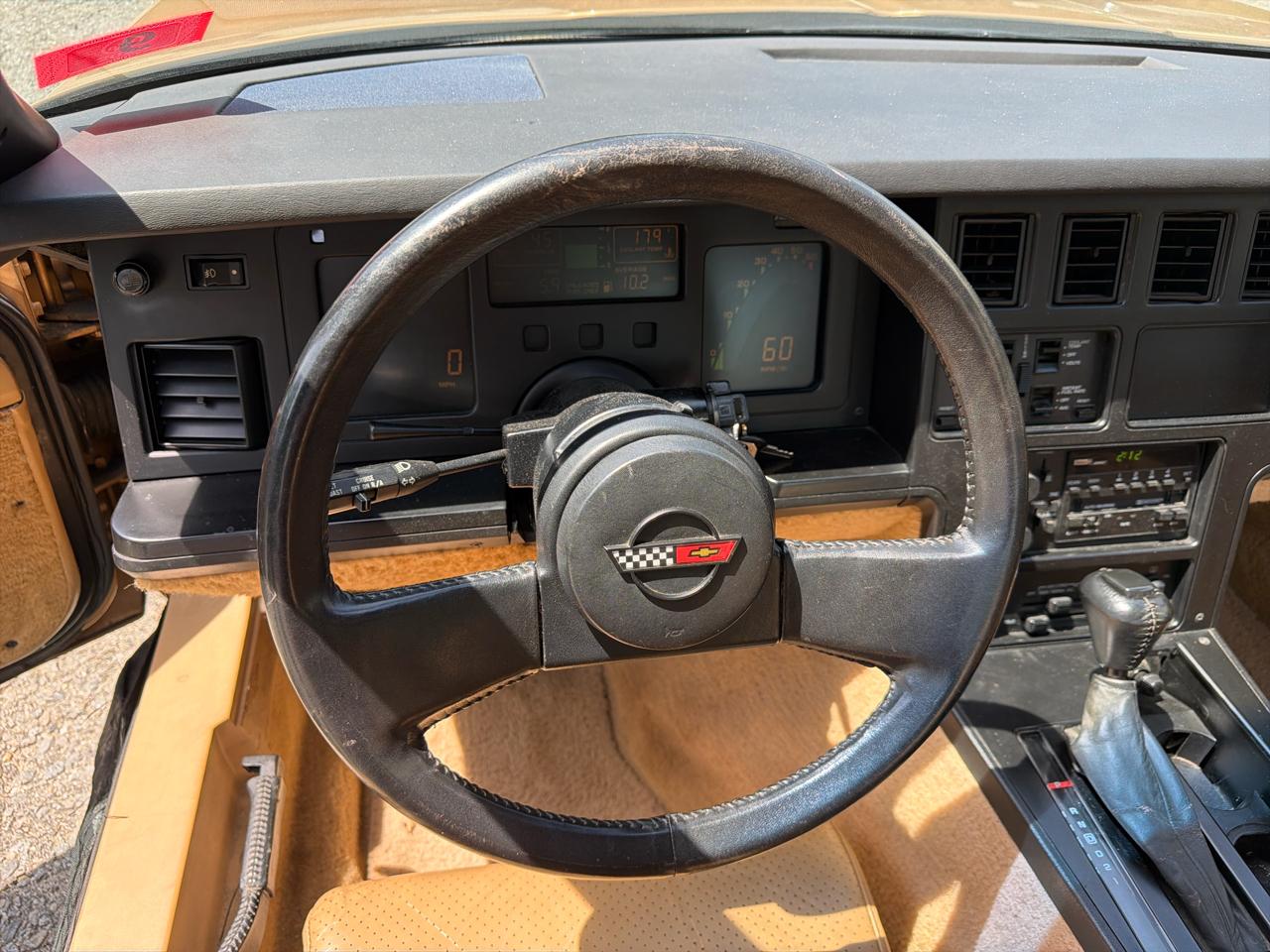 Chevrolet Corvette 2dr Hatchback Coupe 1985