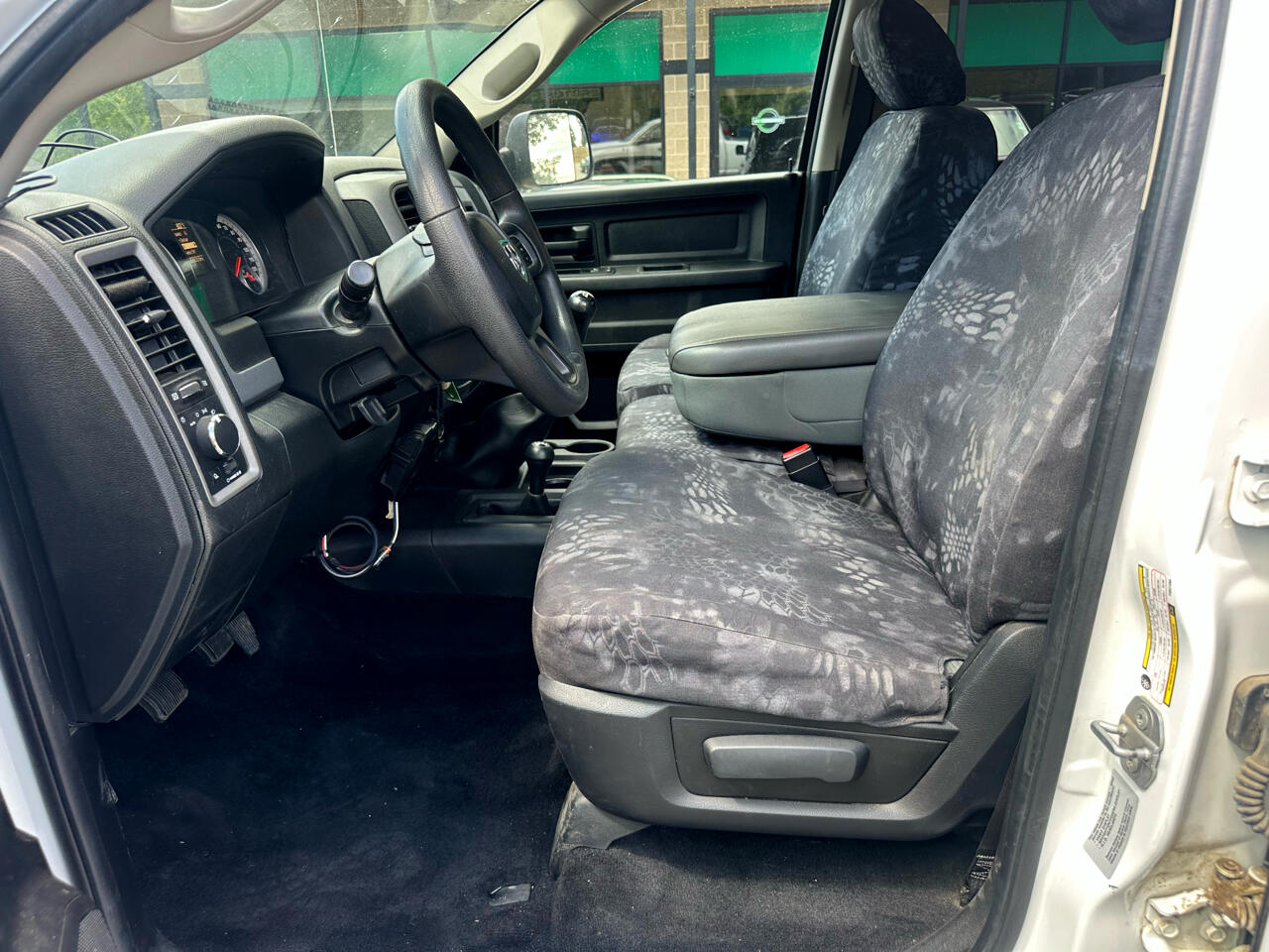 2015 Ram 2500 Tradesman photo 12