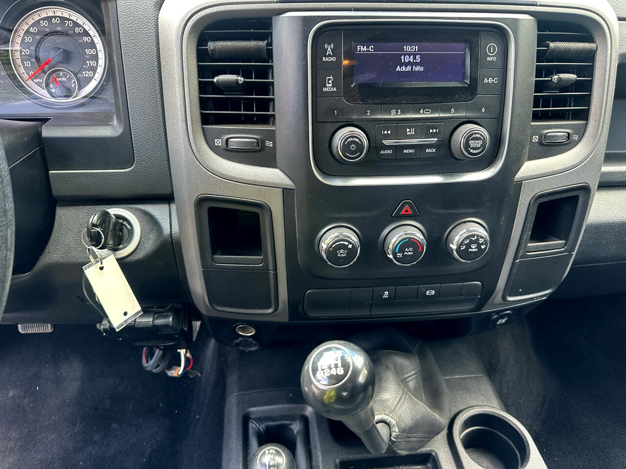 2015 Ram 2500 Tradesman photo 16