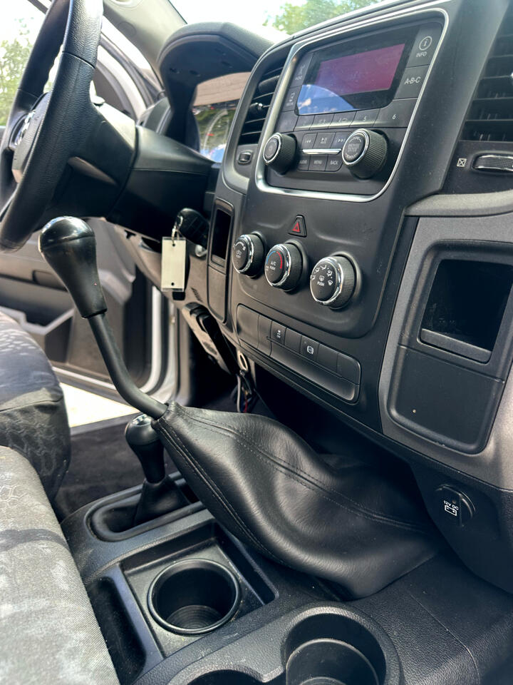 2015 Ram 2500 Tradesman photo 26