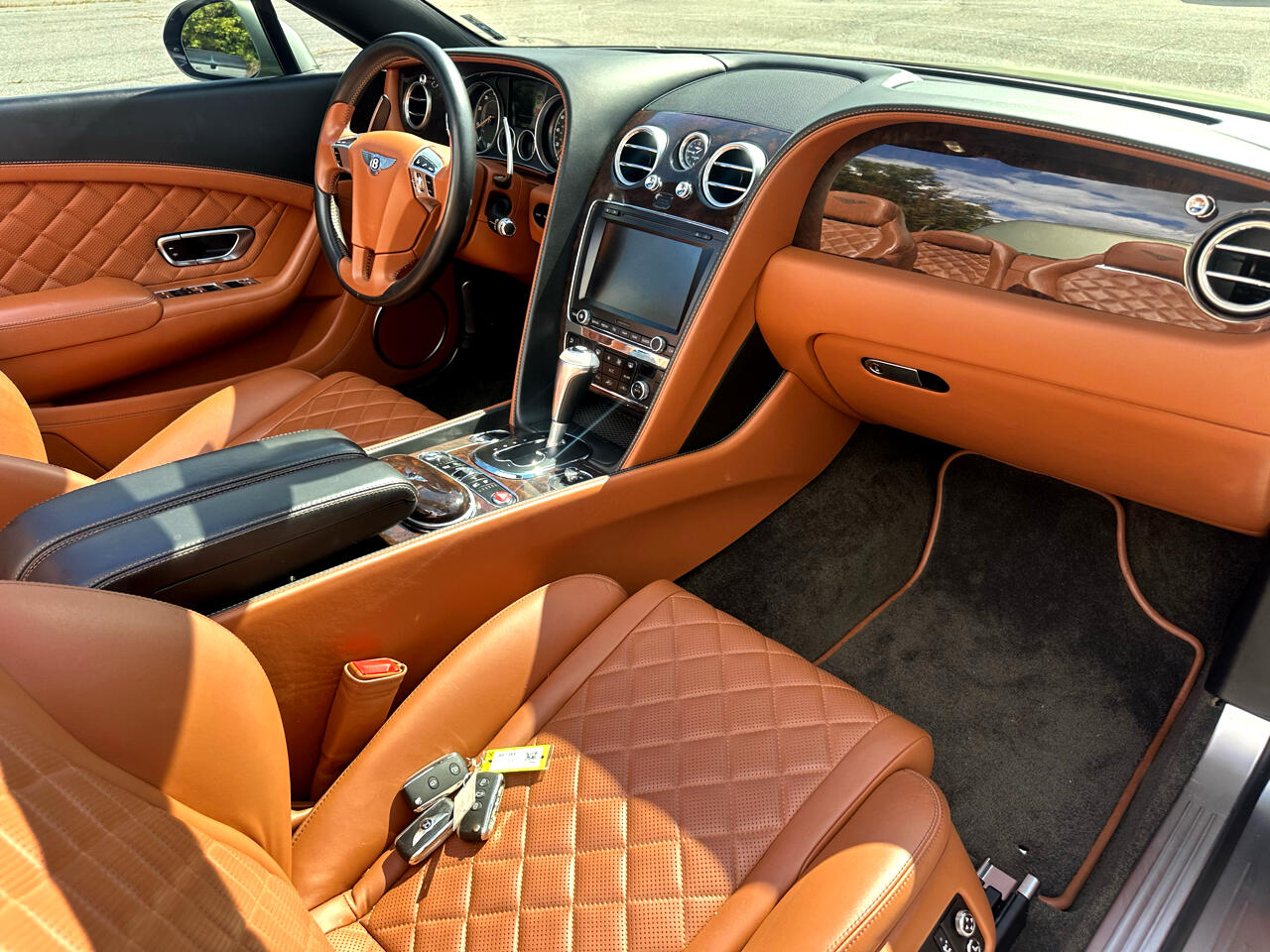 2016 Bentley Continental GTC photo 19