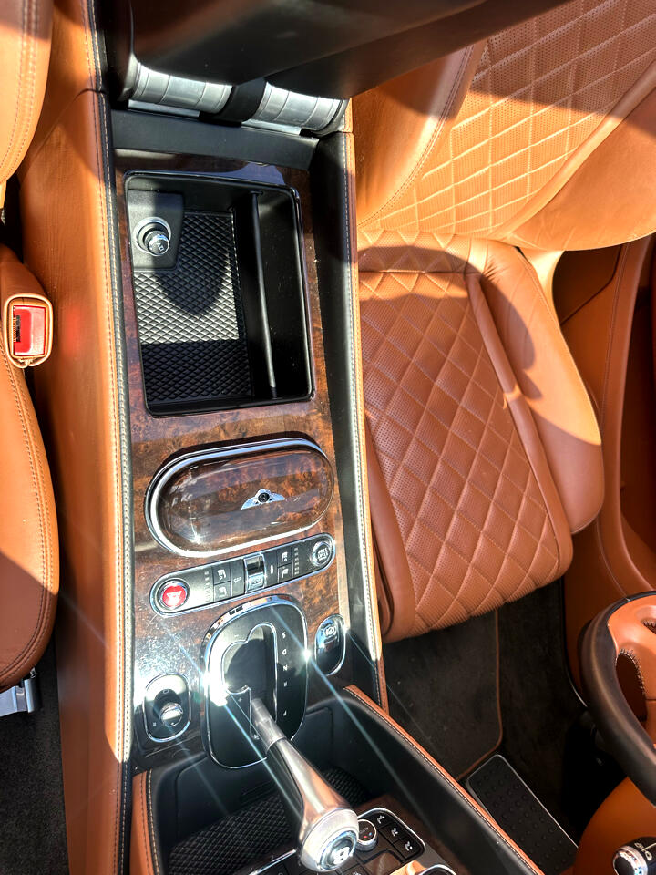 2016 Bentley Continental GTC photo 25