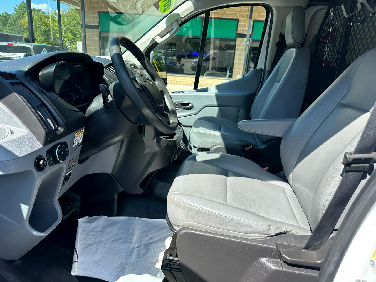 2017 Ford Transit Van photo 10