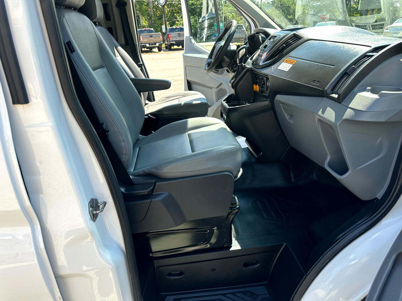 2017 Ford Transit Van photo 17