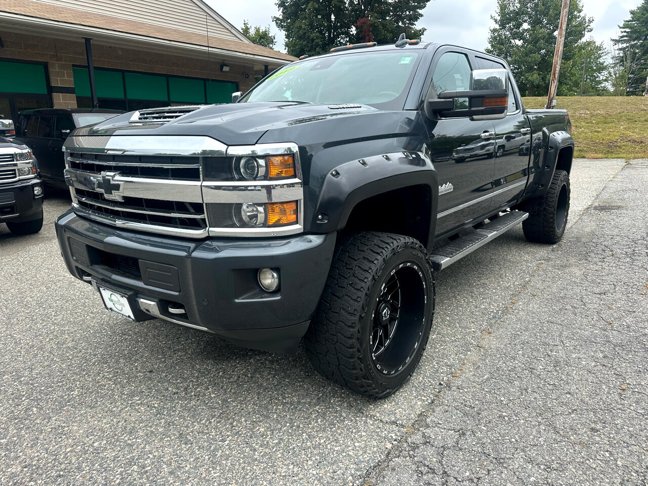 Chevrolet Silverado 2500HD 4WD Crew Cab 153.7" High Country 2019 Chevrolet Silverado 2500HD 4WD Crew Cab 153.7" High Country 2019