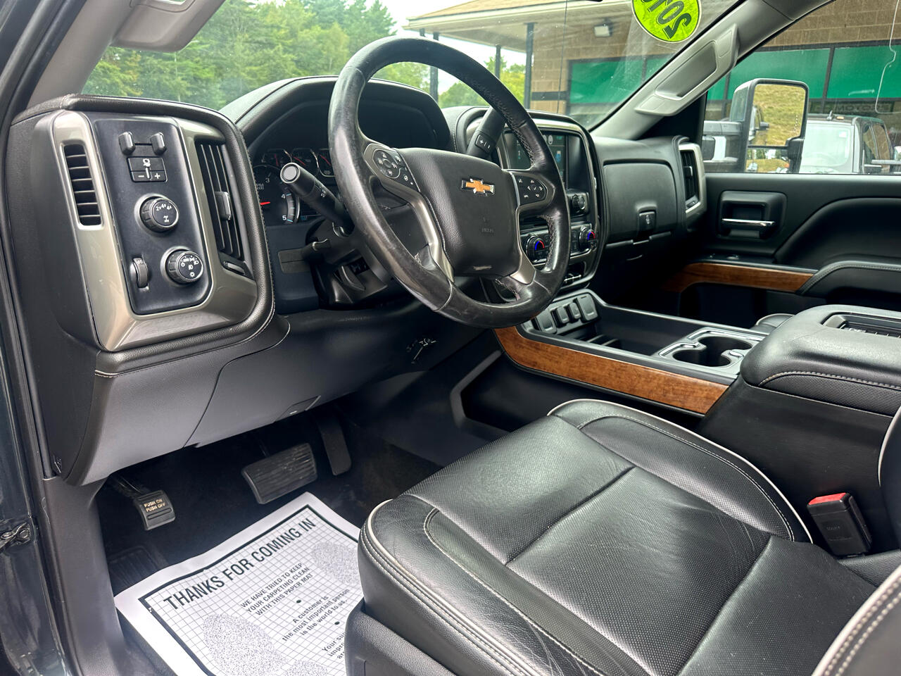 Chevrolet Silverado 2500HD 4WD Crew Cab 153.7" High Country 2019 Chevrolet Silverado 2500HD 4WD Crew Cab 153.7" High Country 2019