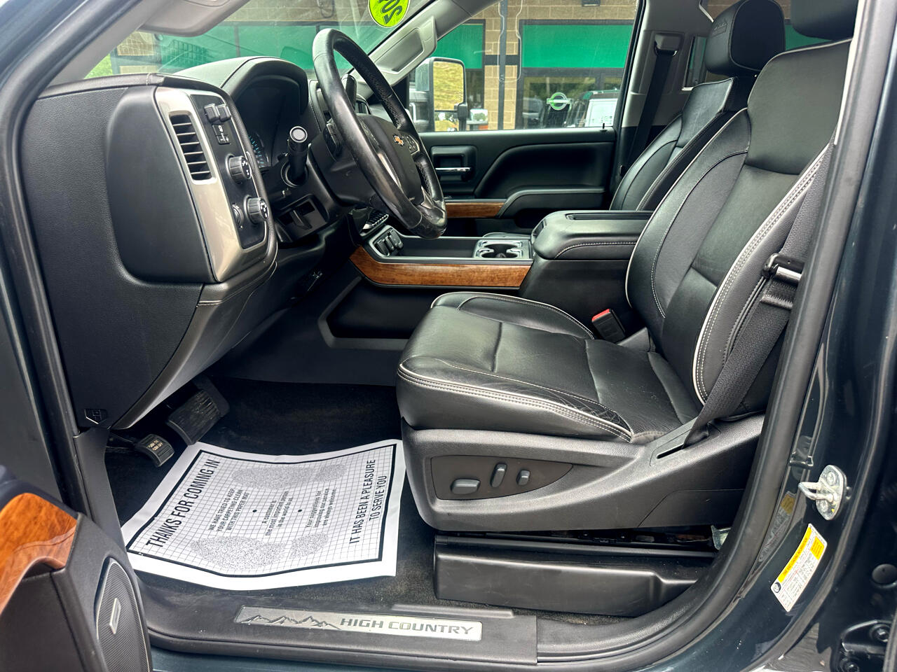 Chevrolet Silverado 2500HD 4WD Crew Cab 153.7" High Country 2019 Chevrolet Silverado 2500HD 4WD Crew Cab 153.7" High Country 2019