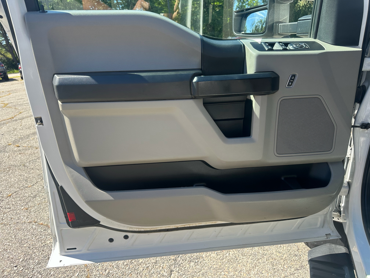 2020 Ford F-550 XL photo 3