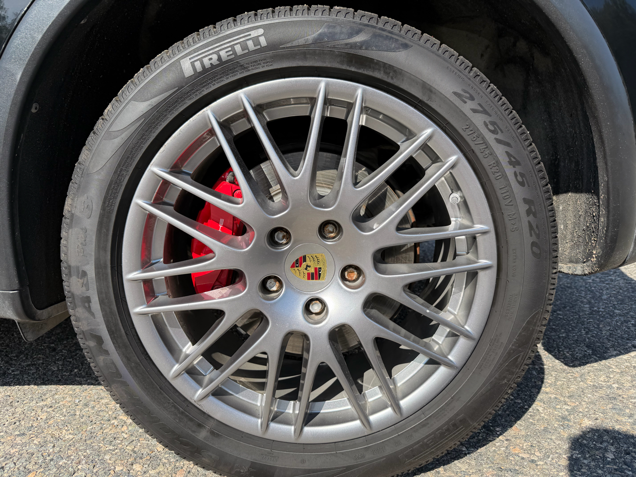 2012 Porsche Cayenne Turbo photo 2