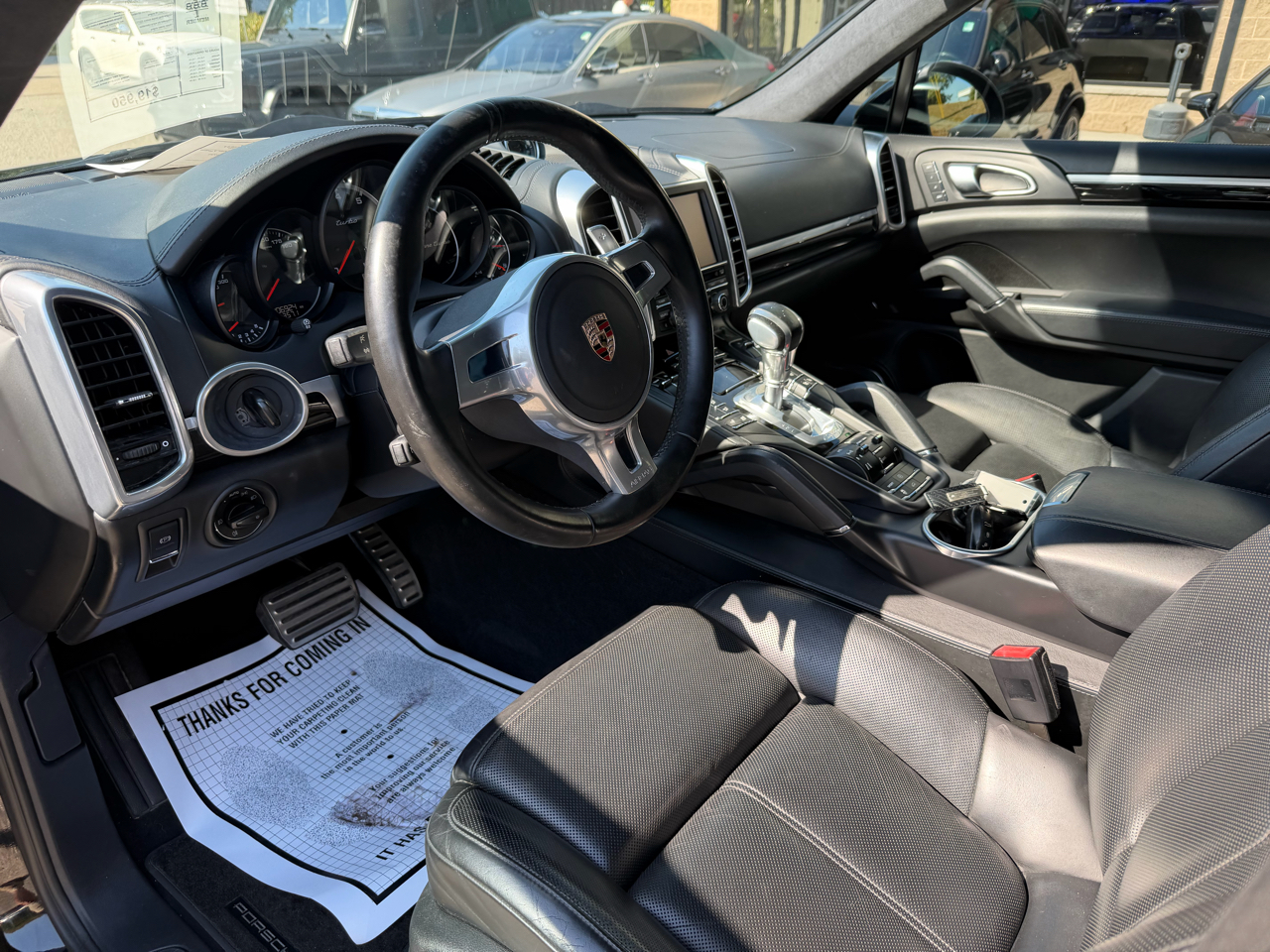 Porsche Cayenne AWD 4dr Turbo 2012 Porsche Cayenne AWD 4dr Turbo 2012