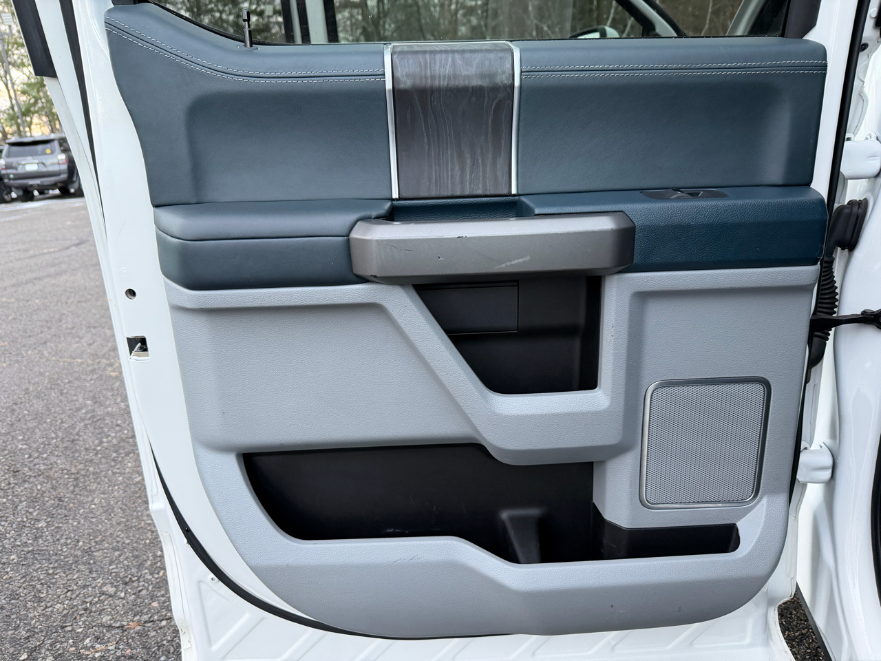 Ford Super Duty F-350 SRW Limited 4WD Crew Cab 6.75' Box 2022