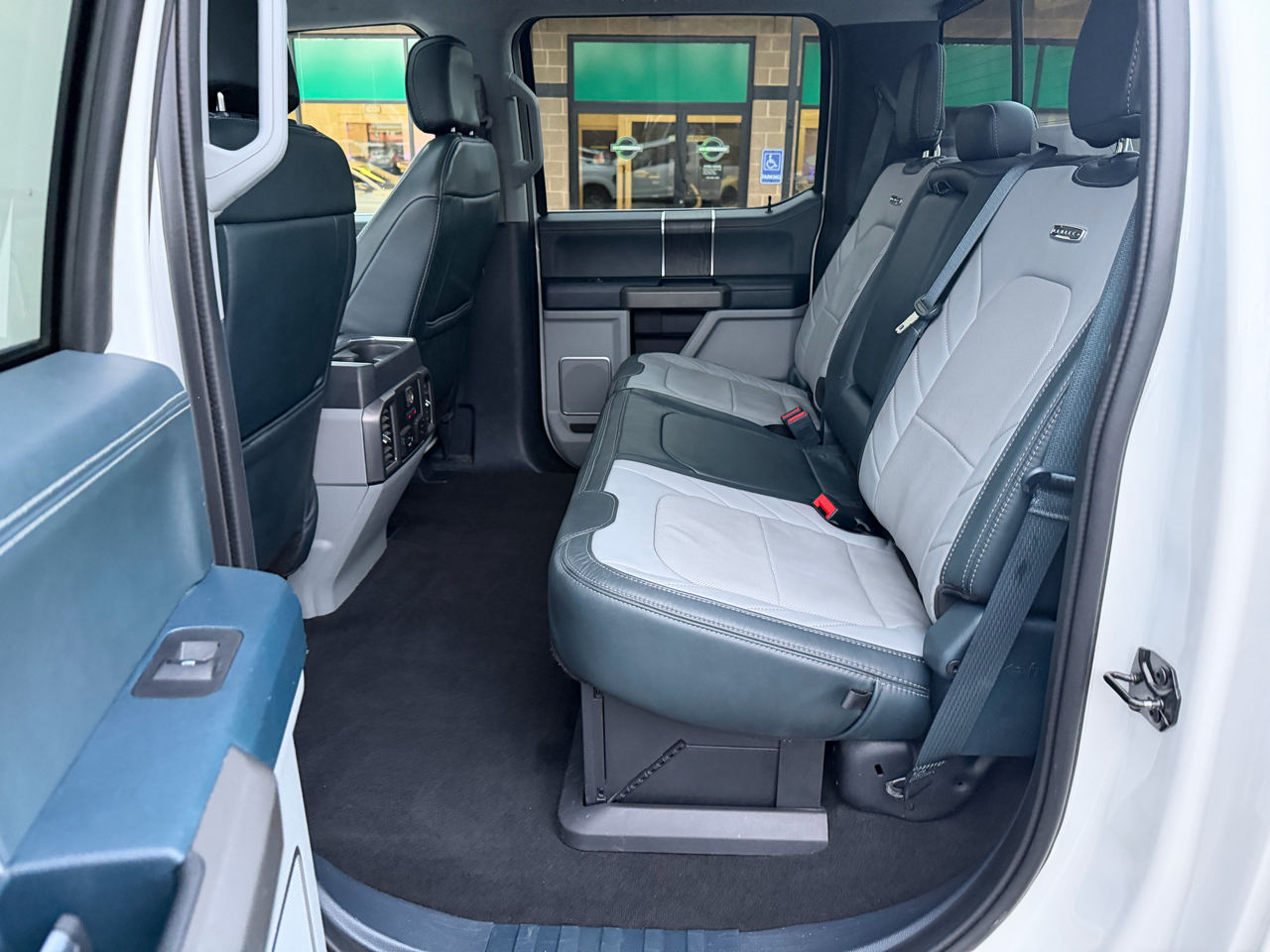 Ford Super Duty F-350 SRW Limited 4WD Crew Cab 6.75' Box 2022