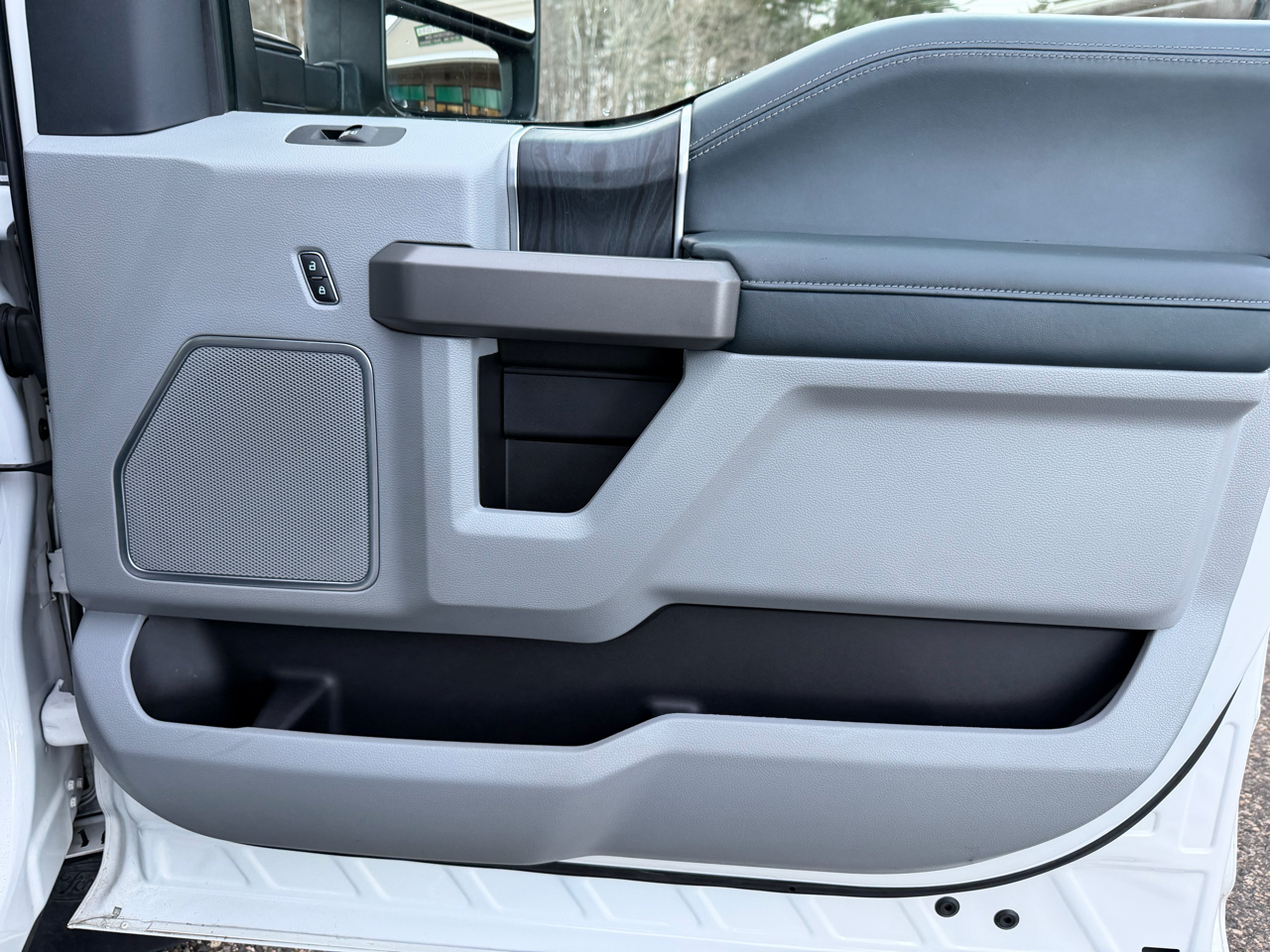 Ford Super Duty F-350 SRW Limited 4WD Crew Cab 6.75' Box 2022