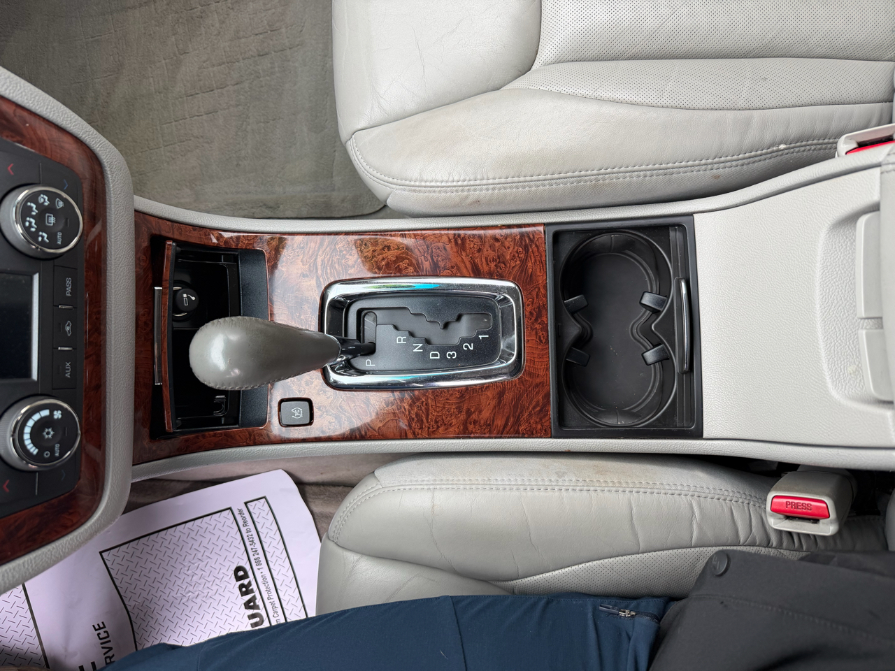 Cadillac DTS 4dr Sdn w/1SC 2006