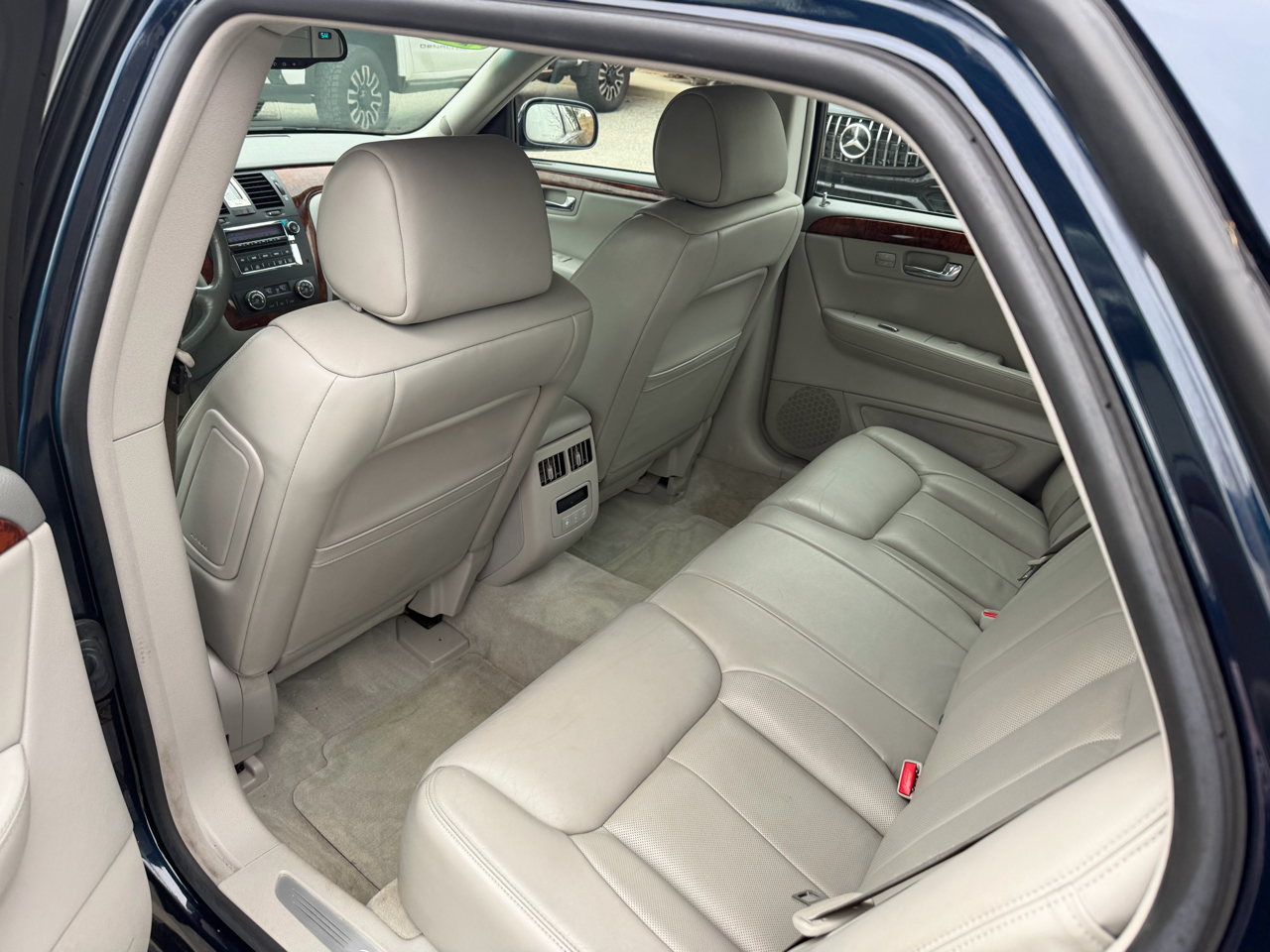 Cadillac DTS 4dr Sdn w/1SC 2006