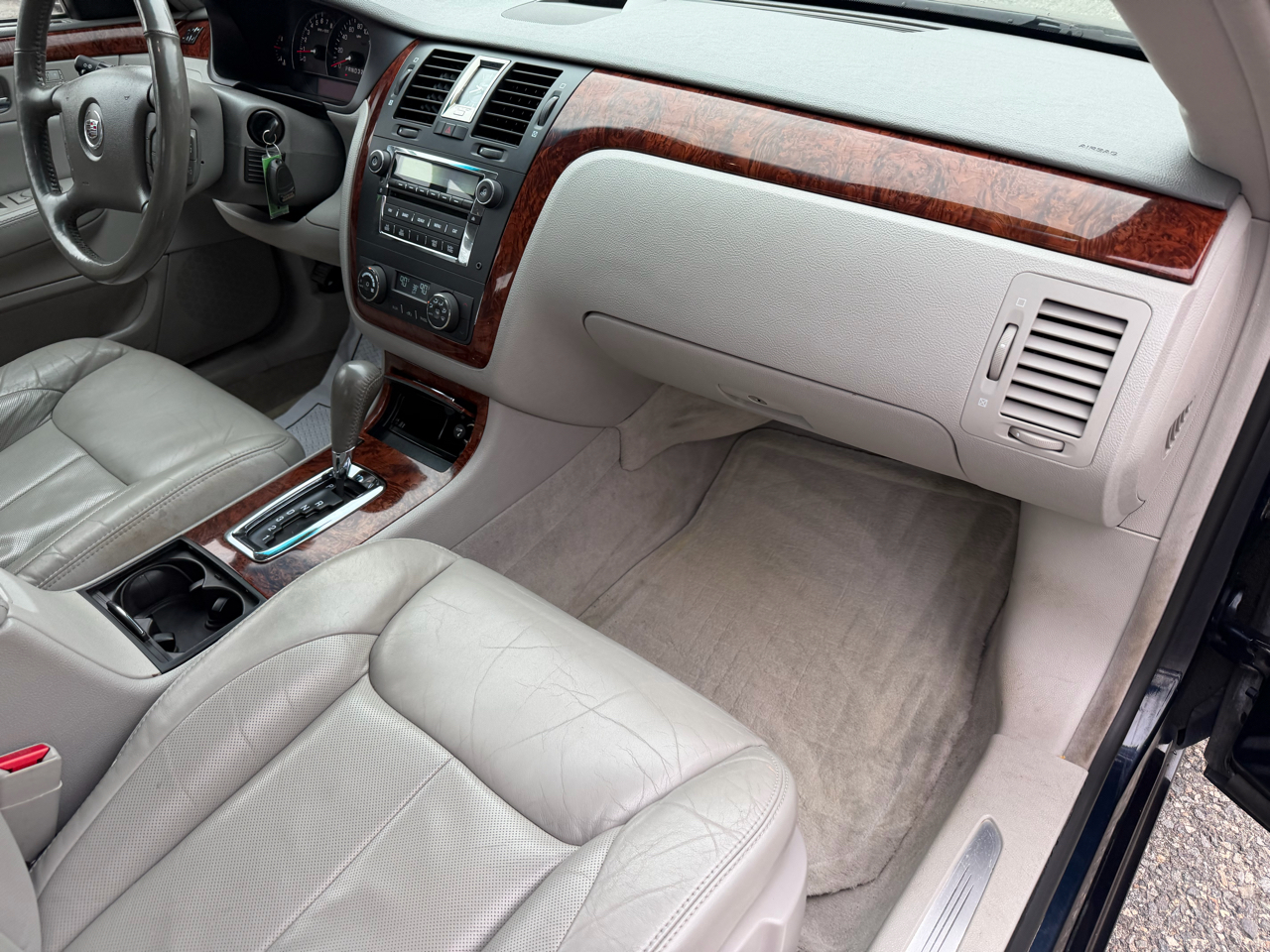 Cadillac DTS 4dr Sdn w/1SC 2006