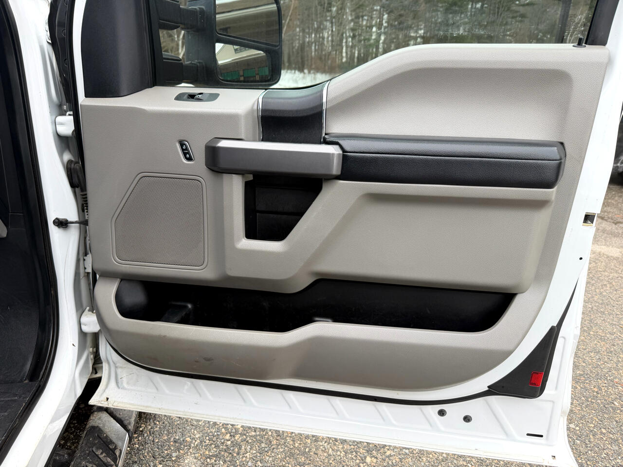 Ford Super Duty F-250 SRW XLT 4WD SuperCab 6.75' Box 2018