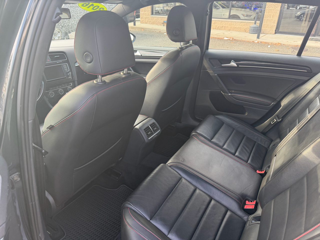 Volkswagen Golf GTI 4dr HB DSG Autobahn 2016