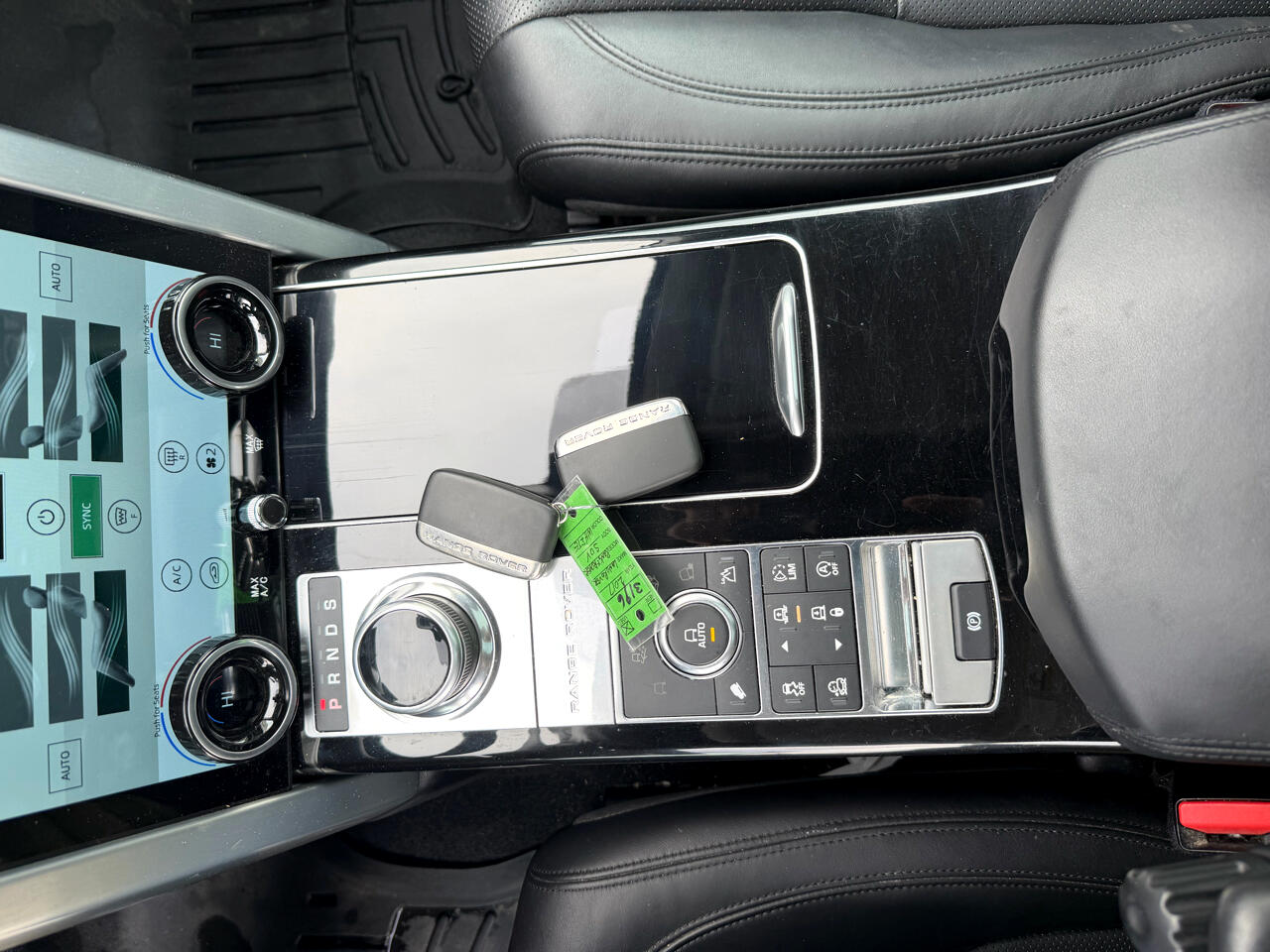 Land Rover Range Rover V6 Supercharged HSE SWB 2017