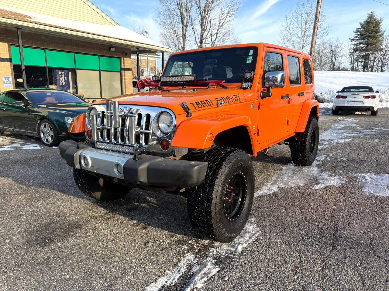 Jeep Wrangler Unlimited 4WD 4dr Sahara 2012