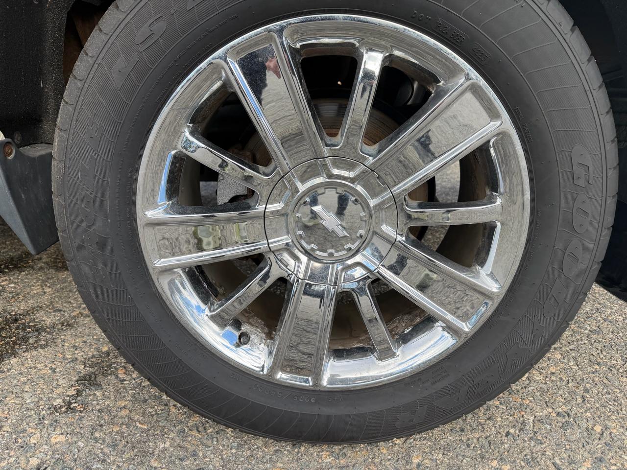 Chevrolet Silverado 1500 4WD Crew Cab 143.5" High Country 2014