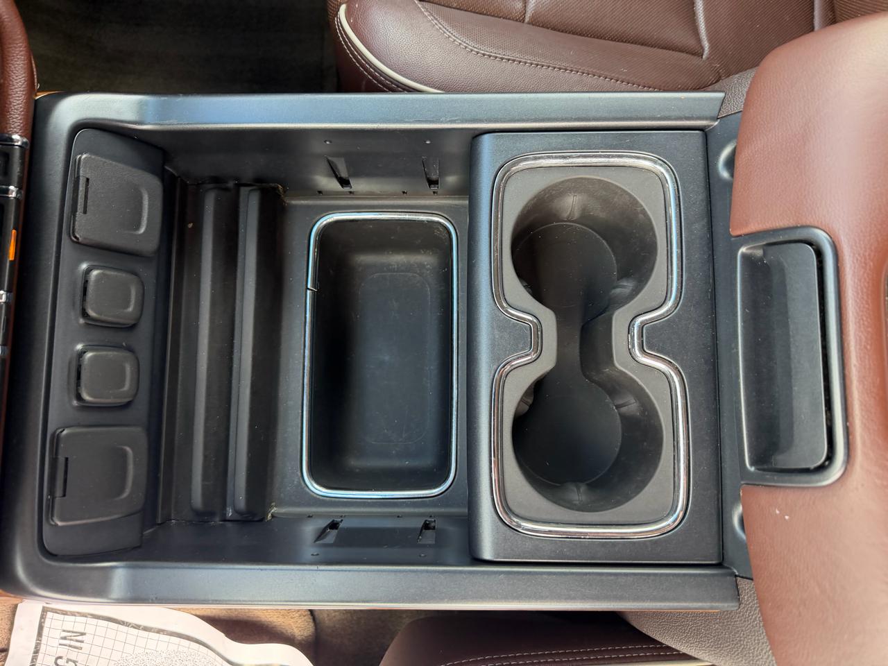 Chevrolet Silverado 1500 4WD Crew Cab 143.5" High Country 2014